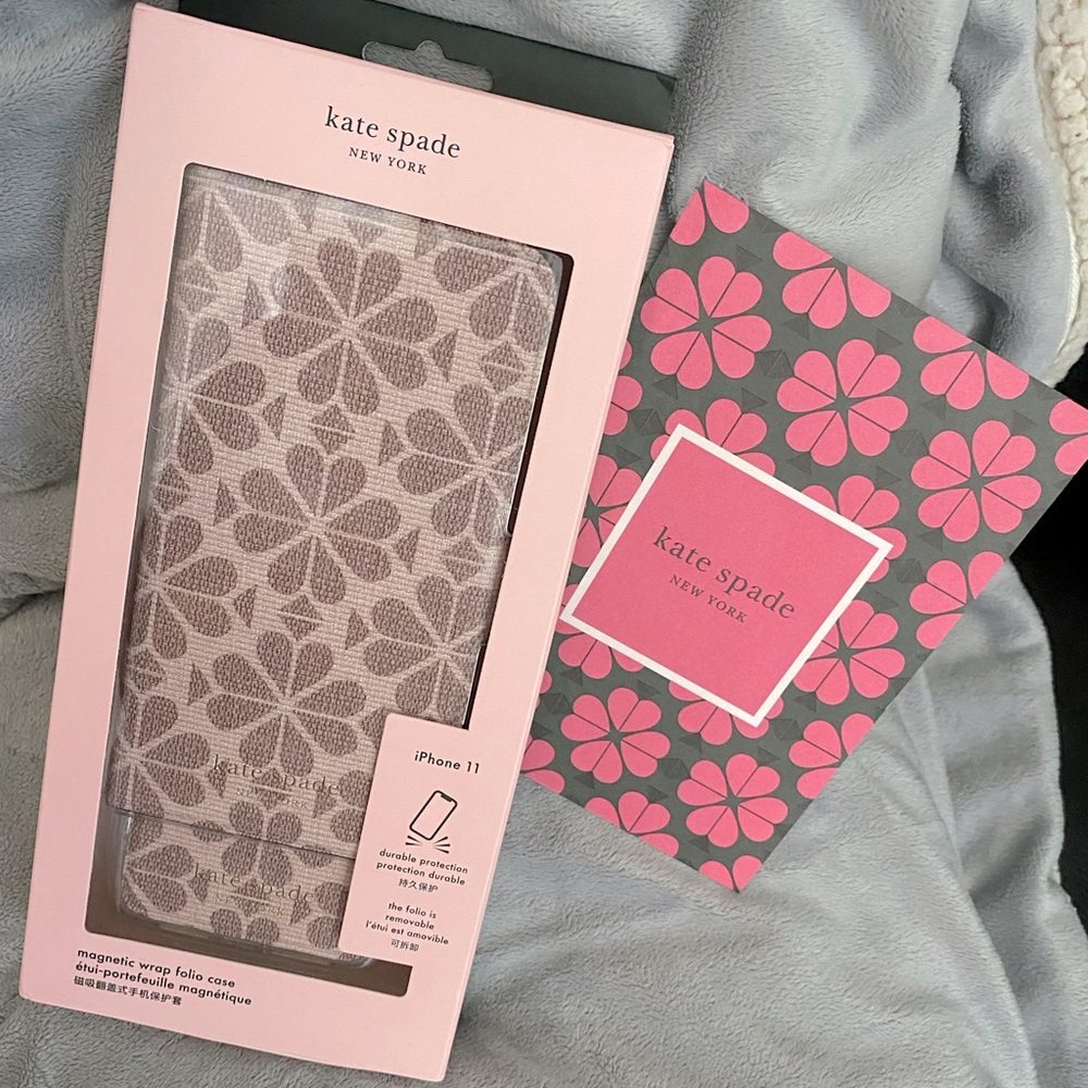 Kate Spade iPhone 11 folio case. NEW